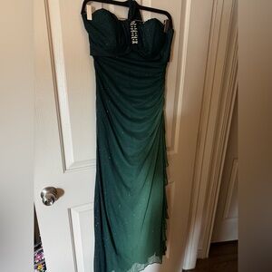Gorgeous Vintage Elegant Green Evening Gown
